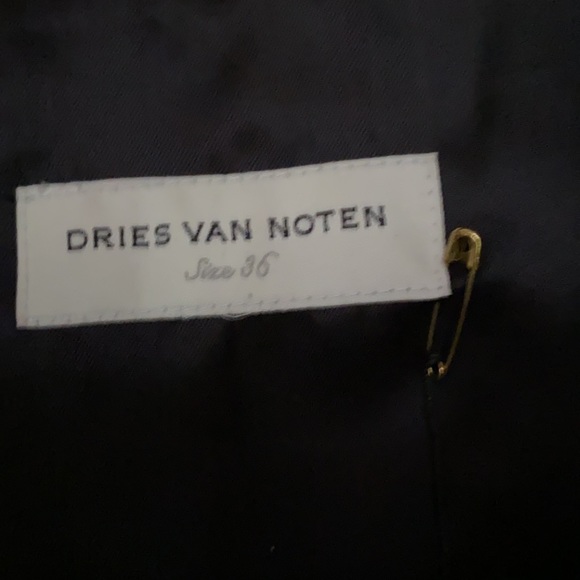 Dries van noten - Picture 3 of 7